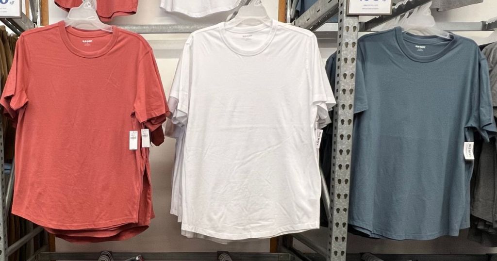 Old Navy Graphic & Solid Tees from $4 (Regularly $13+) | Includes Flag Tees for 4th of July