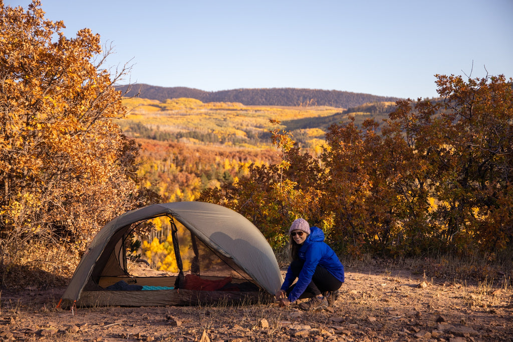 FALL CAMPING TIPS: HOW TO PREPARE AND STAY WARM